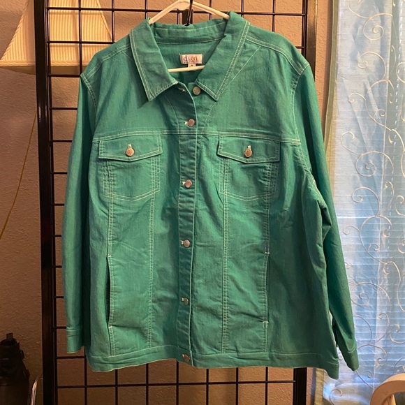 d&co Jackets & Blazers - Women's Teal Denim Jacket